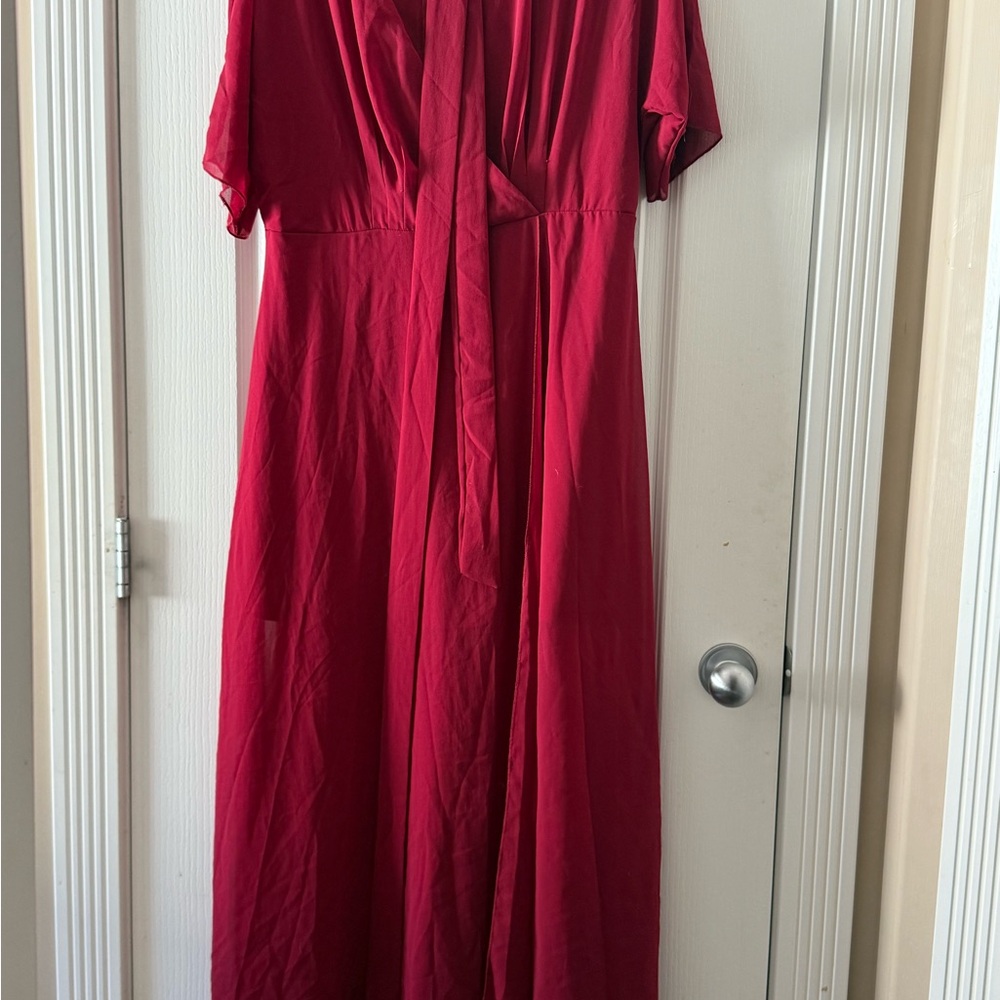 Elegant Red Maxi Dress